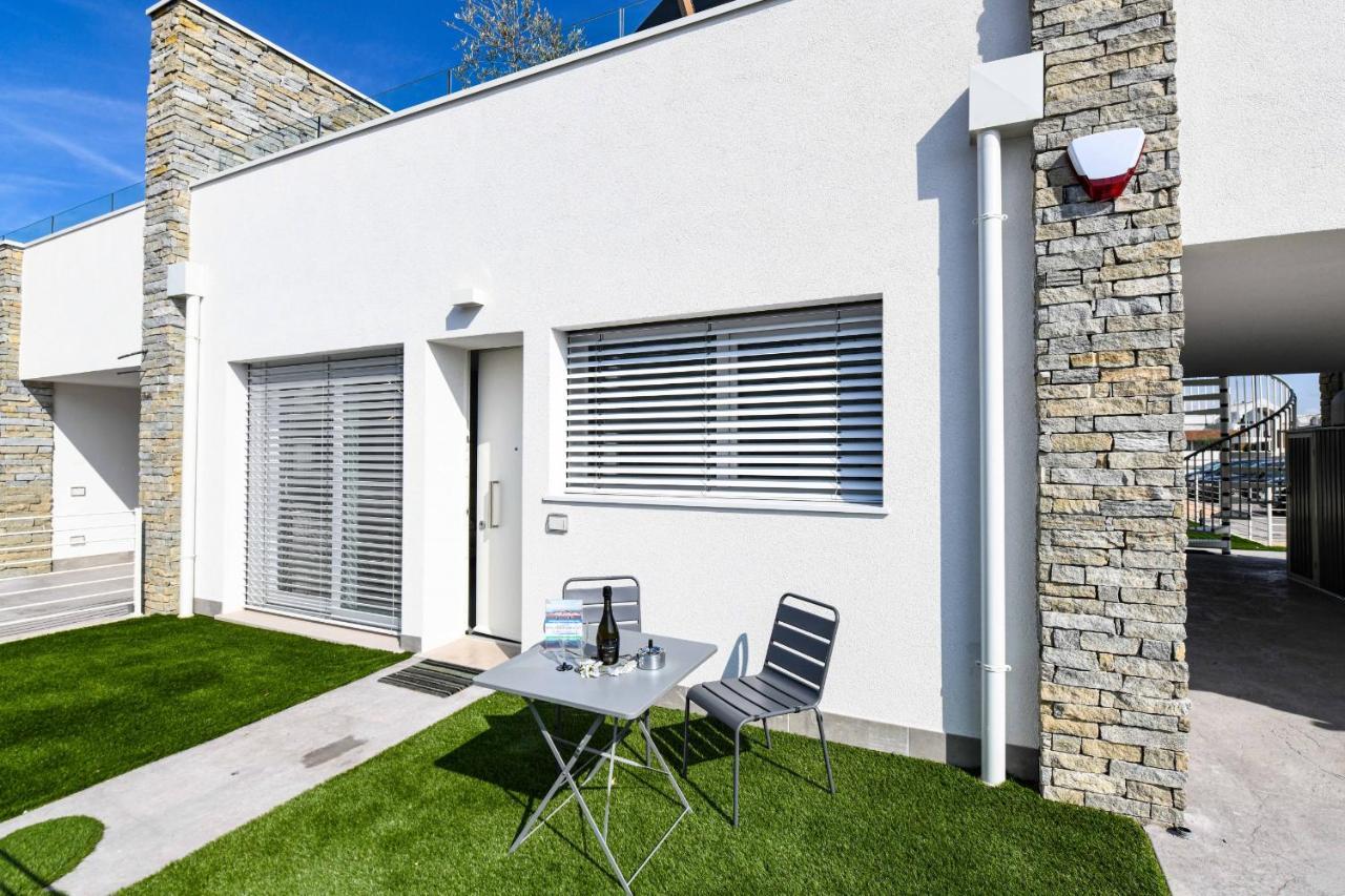 Villette Dolci Luxury Homes Peschiera del Garda Exterior foto